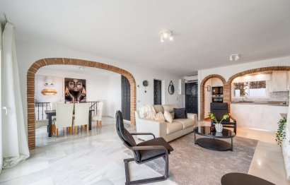 Resale - House - Detached Villa - Benalmádena - La Capellania