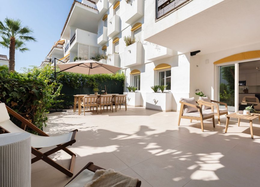 Resale - Ground floor apartment - Marbella - Guadalmina Baja