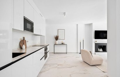 Resale - Ground floor apartment - Marbella - Guadalmina Baja