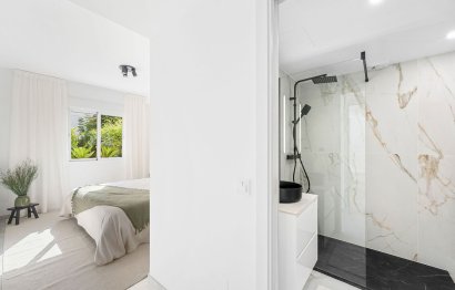 Resale - Ground floor apartment - Marbella - Guadalmina Baja