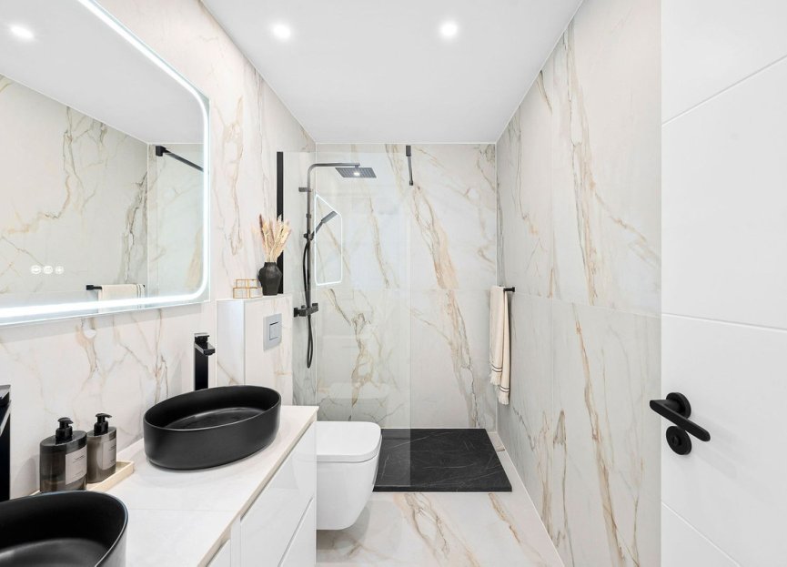 Resale - Ground floor apartment - Marbella - Guadalmina Baja