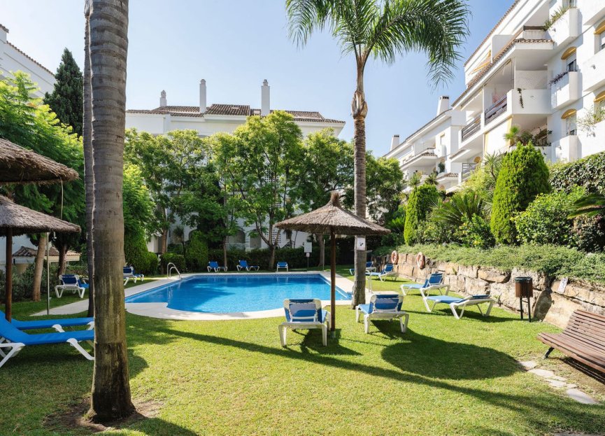 Resale - Ground floor apartment - Marbella - Guadalmina Baja