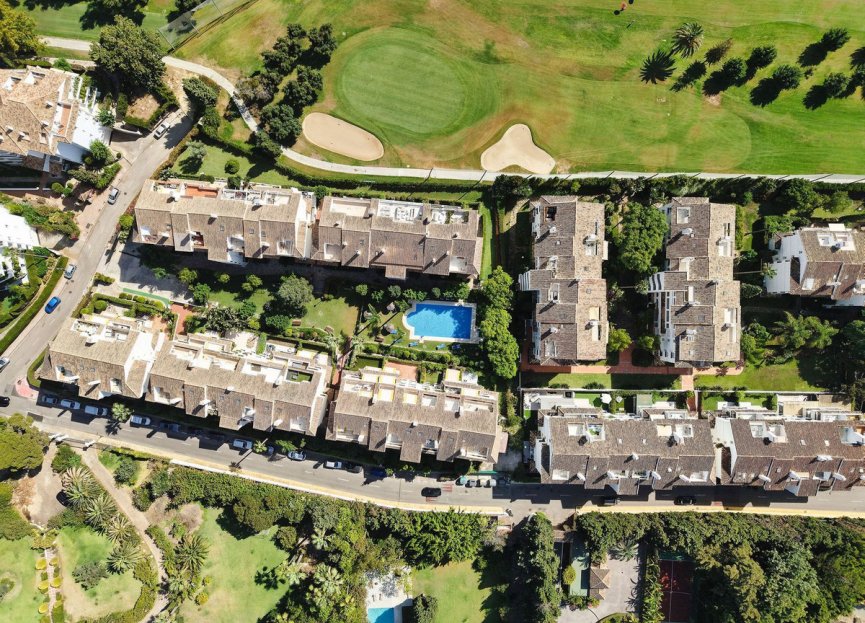 Resale - Ground floor apartment - Marbella - Guadalmina Baja