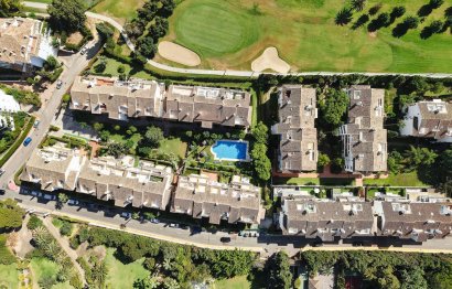 Resale - Ground floor apartment - Marbella - Guadalmina Baja