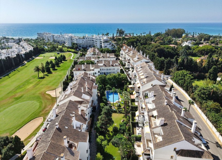 Resale - Ground floor apartment - Marbella - Guadalmina Baja