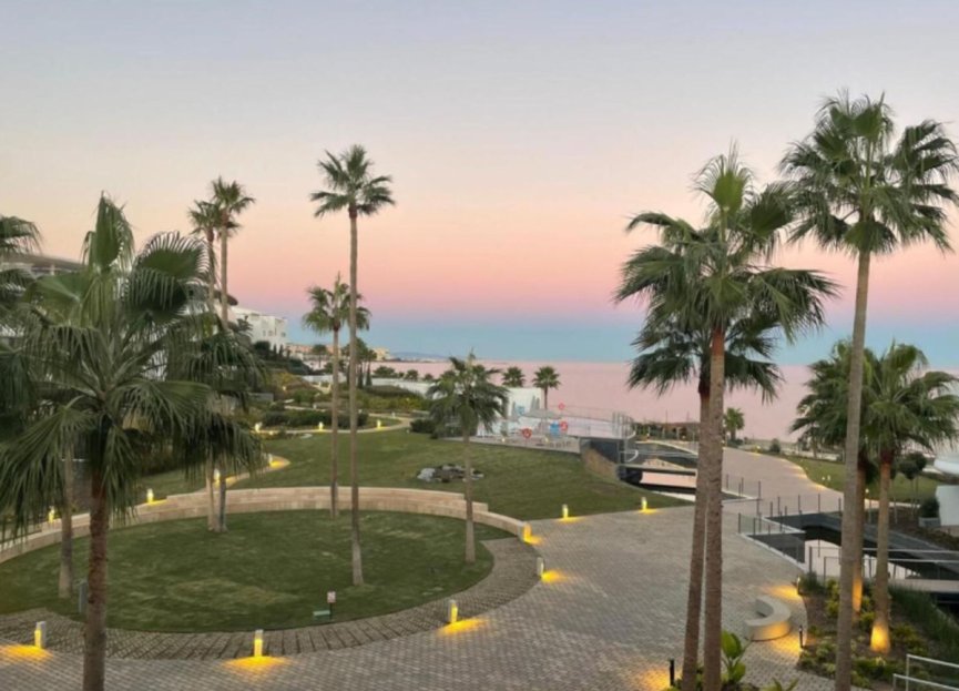 Reventa - Apartment - Middle Floor Apartment - Estepona - Estepona Centro