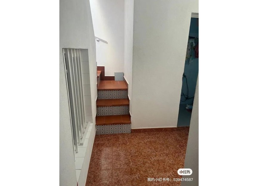 Resale - House - Detached Villa - Benalmádena - Benalmadena Centro