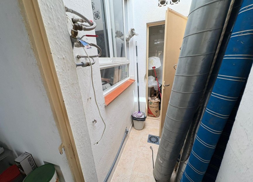 Resale - House - Detached Villa - Benalmádena - Benalmadena Centro