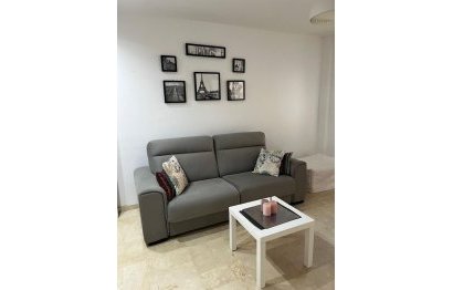 Resale - Ground floor apartment - Estepona - Benamara