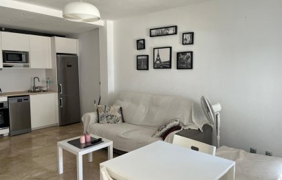 Resale - Ground floor apartment - Estepona - Benamara