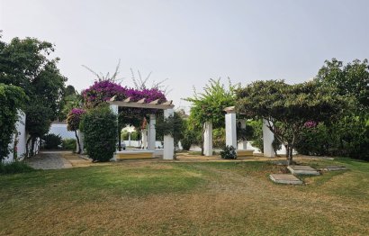 Resale - Ground floor apartment - Estepona - Benamara