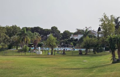 Resale - Ground floor apartment - Estepona - Benamara