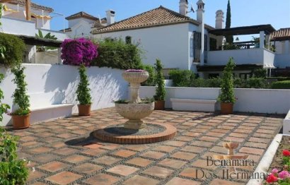 Resale - Ground floor apartment - Estepona - Benamara