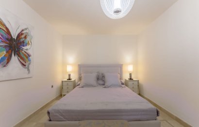 Resale - House - Detached Villa - Marbella - Nueva Andalucia