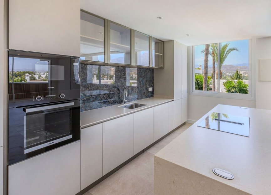 Reventa - Apartment - Middle Floor Apartment - Marbella - Nueva Andalucia