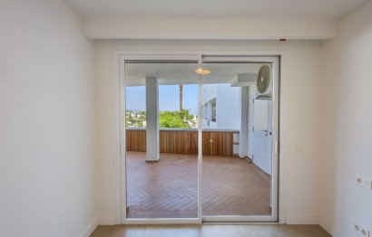 Reventa - Apartment - Middle Floor Apartment - Marbella - Nueva Andalucia