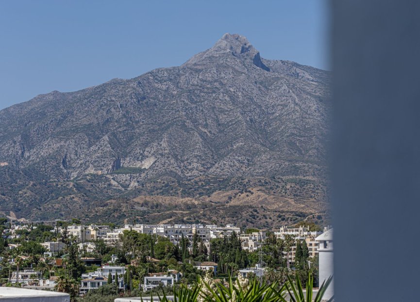 Reventa - Apartment - Middle Floor Apartment - Marbella - Nueva Andalucia