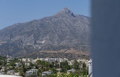 Reventa - Apartment - Middle Floor Apartment - Marbella - Nueva Andalucia