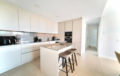 Resale - Apartment - Middle Floor Apartment - Benahavís - La Quinta