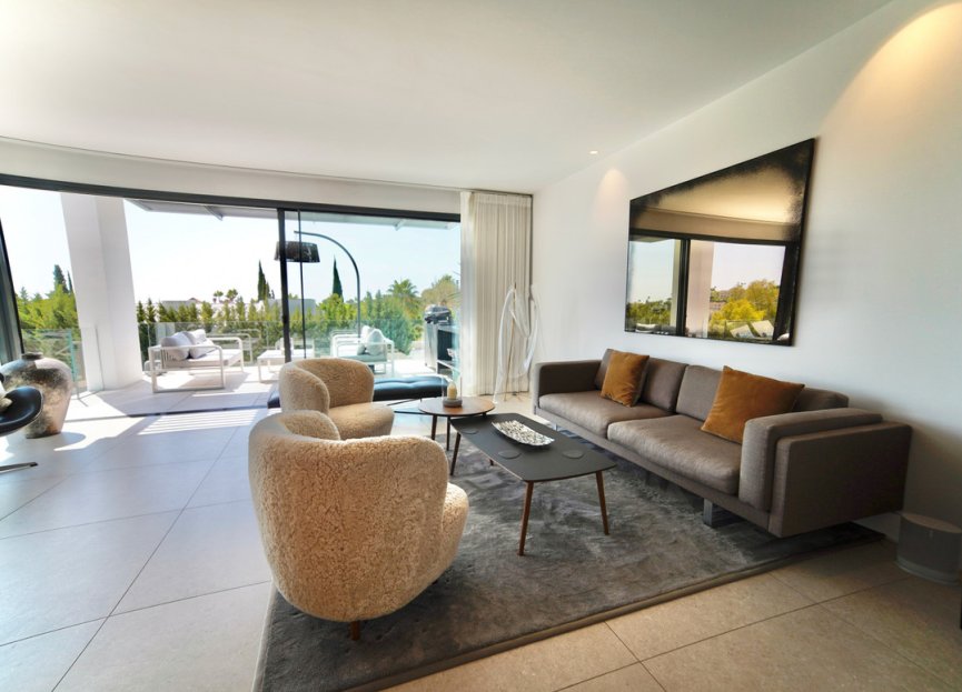 Resale - Apartment - Middle Floor Apartment - Benahavís - La Quinta