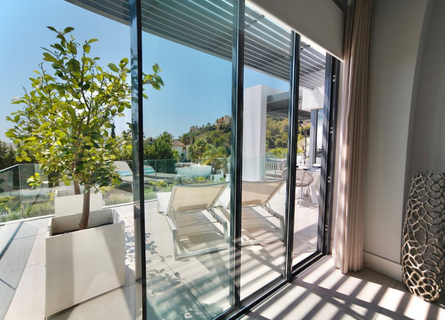 Resale - Apartment - Middle Floor Apartment - Benahavís - La Quinta