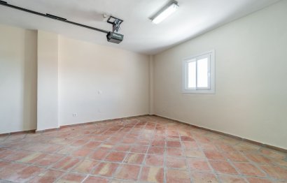 Resale - House - Detached Villa - Fuengirola - Torreblanca