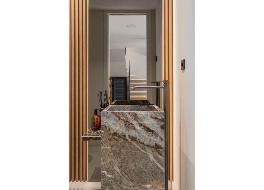 Resale - House - Townhouse - Benahavís - La Quinta