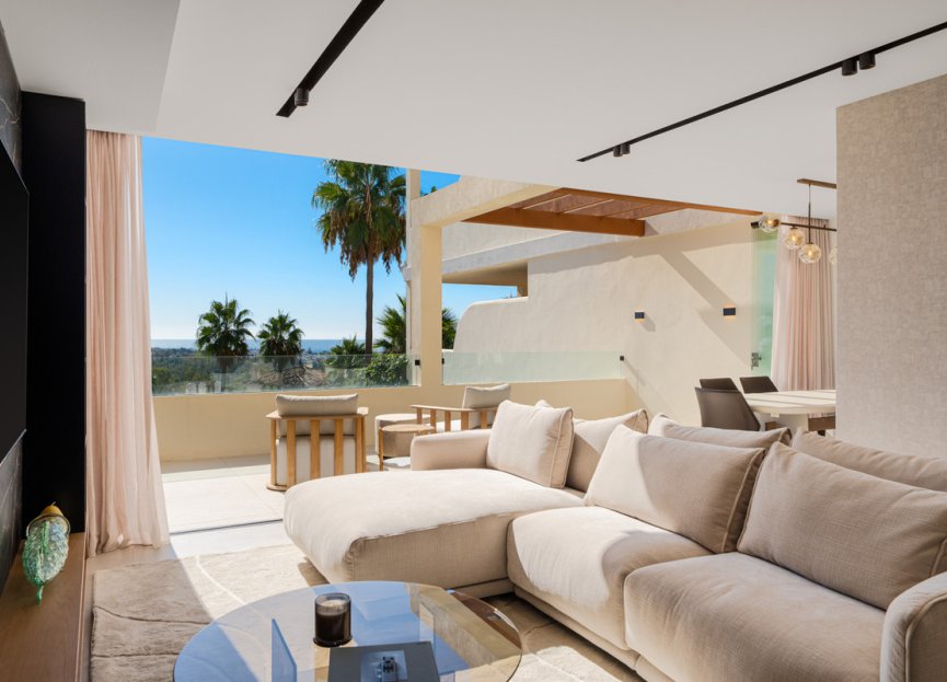 Resale - Apartment - Middle Floor Apartment - Marbella - Nueva Andalucia