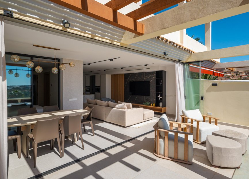 Resale - Apartment - Middle Floor Apartment - Marbella - Nueva Andalucia