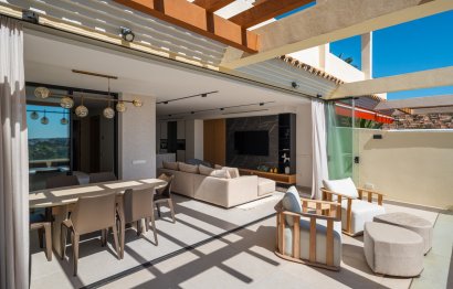 Resale - Apartment - Middle Floor Apartment - Marbella - Nueva Andalucia