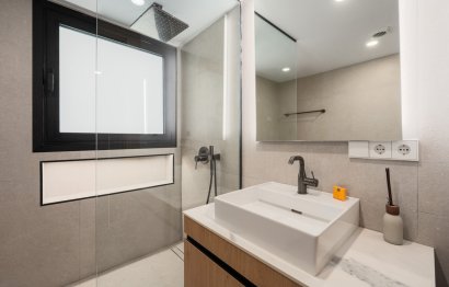 Resale - Apartment - Middle Floor Apartment - Marbella - Nueva Andalucia