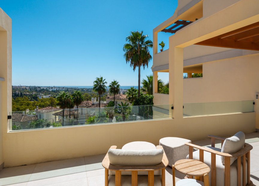 Resale - Apartment - Middle Floor Apartment - Marbella - Nueva Andalucia