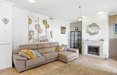 Resale - House - Townhouse - Benahavís - Benahavís Centro