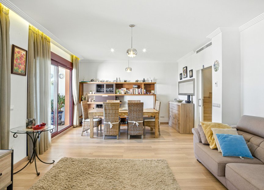 Resale - House - Townhouse - Benahavís - Benahavís Centro