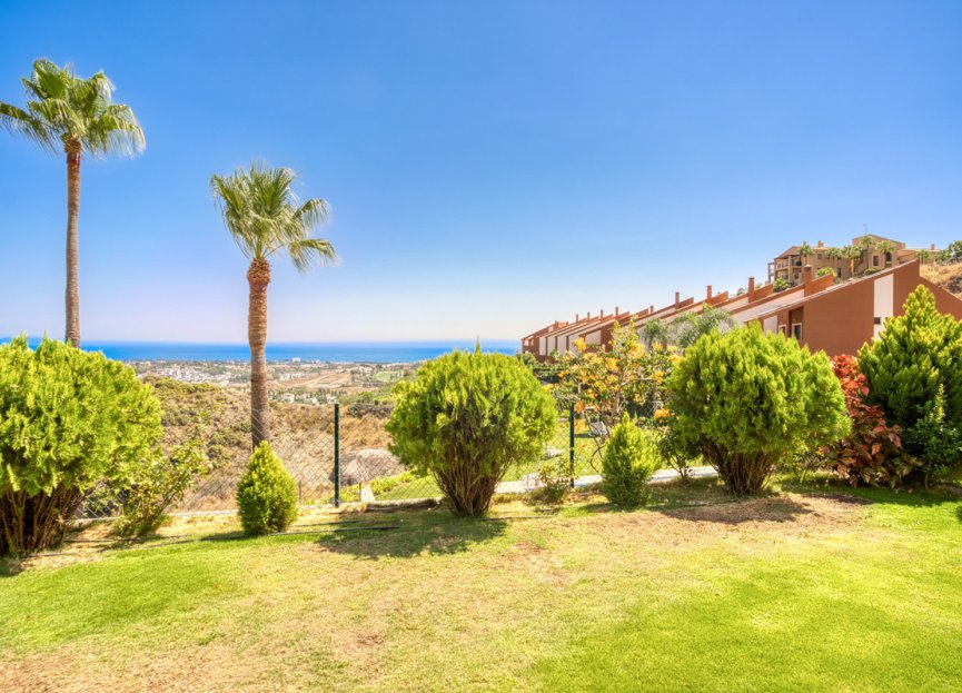 Resale - House - Townhouse - Benahavís - Benahavís Centro