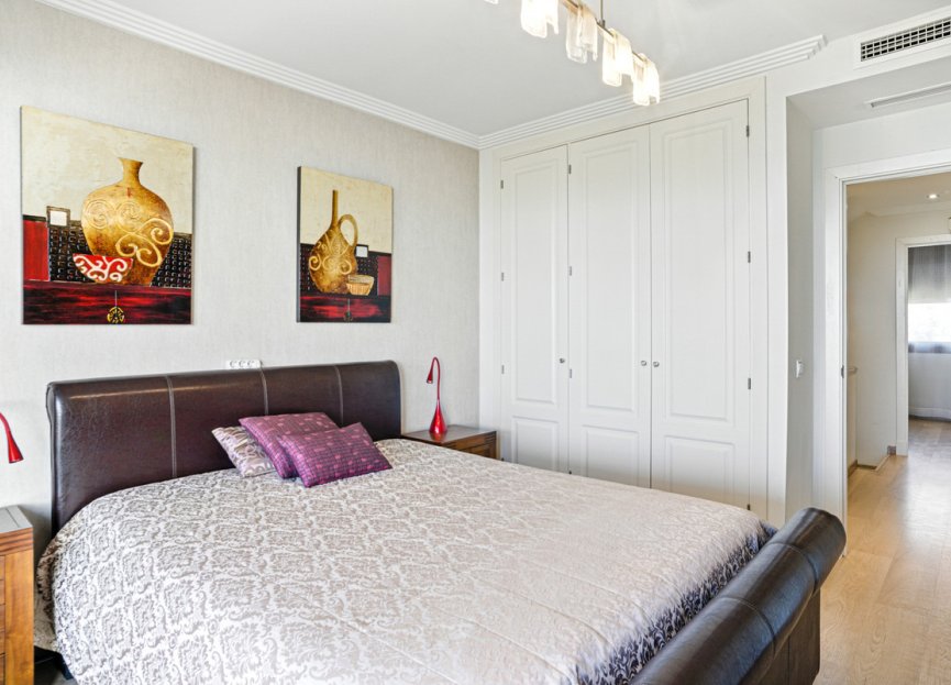 Resale - House - Townhouse - Benahavís - Benahavís Centro