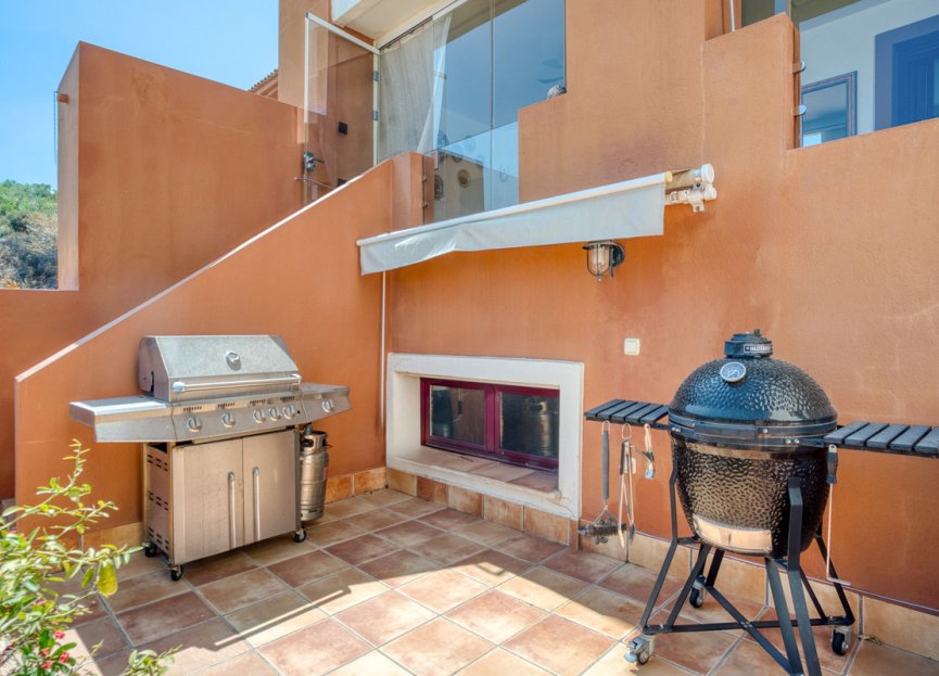 Resale - House - Townhouse - Benahavís - Benahavís Centro