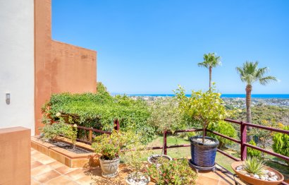 Resale - House - Townhouse - Benahavís - Benahavís Centro