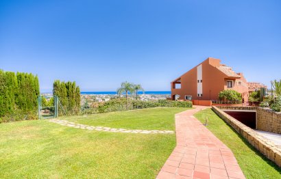 Resale - House - Townhouse - Benahavís - Benahavís Centro