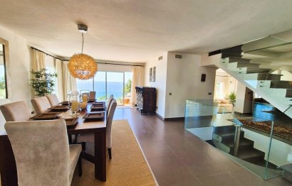 Resale - House - Detached Villa - Manilva - Manilva Centro