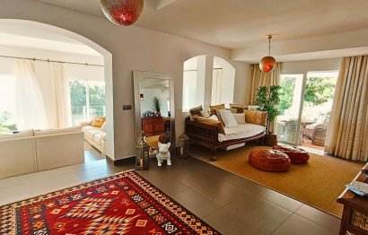 Resale - House - Detached Villa - Manilva - Manilva Centro