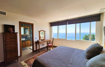 Resale - House - Detached Villa - Manilva - Manilva Centro