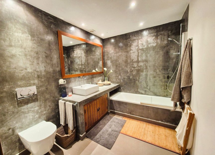 Resale - House - Detached Villa - Manilva - Manilva Centro