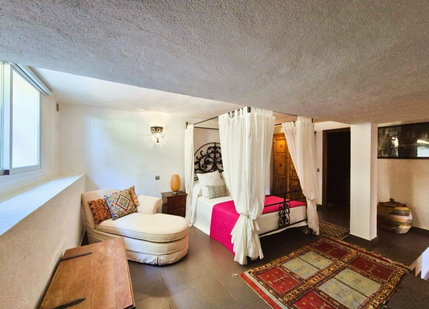 Resale - House - Detached Villa - Manilva - Manilva Centro