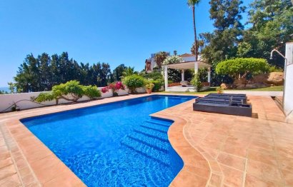 Resale - House - Detached Villa - Manilva - Manilva Centro