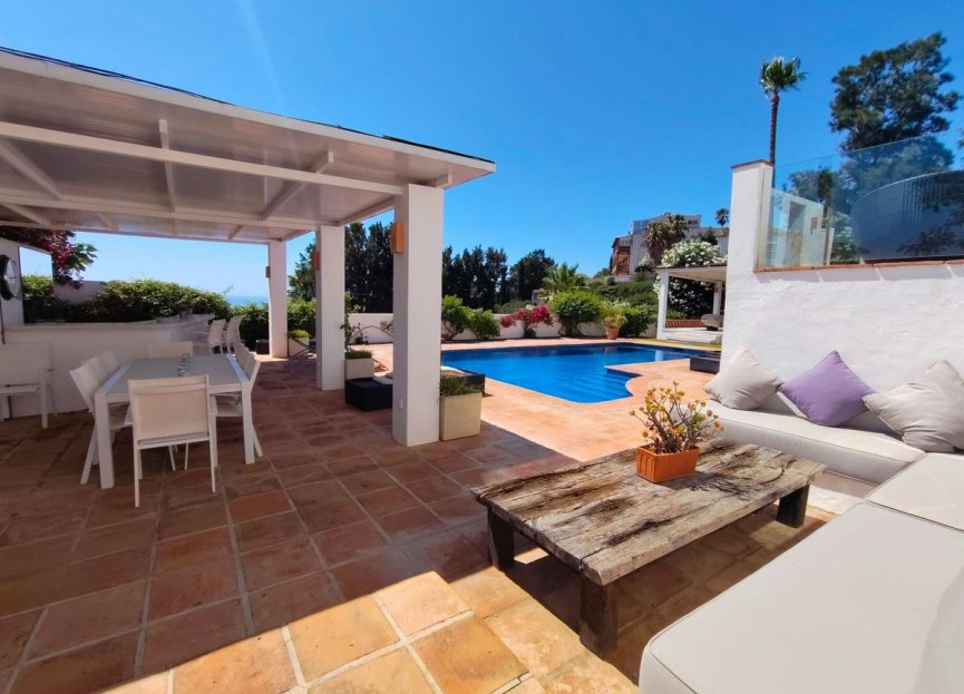 Resale - House - Detached Villa - Manilva - Manilva Centro