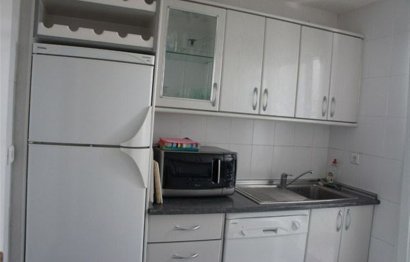 Resale - Apartment - Middle Floor Apartment - Marbella - Puerto Banús