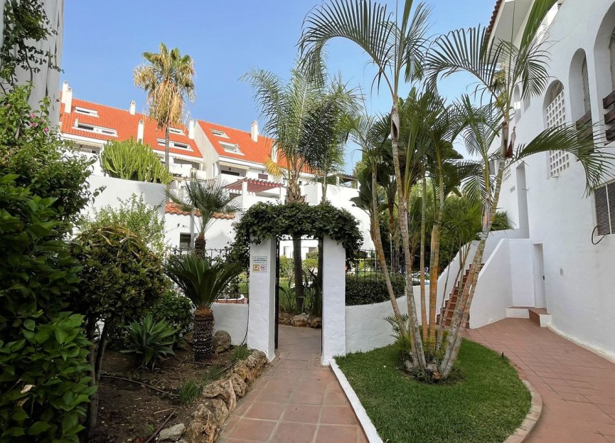 Reventa - Apartment - Middle Floor Apartment - Marbella - Nueva Andalucia