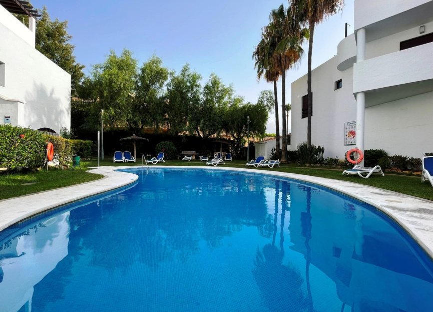 Reventa - Apartment - Middle Floor Apartment - Marbella - Nueva Andalucia