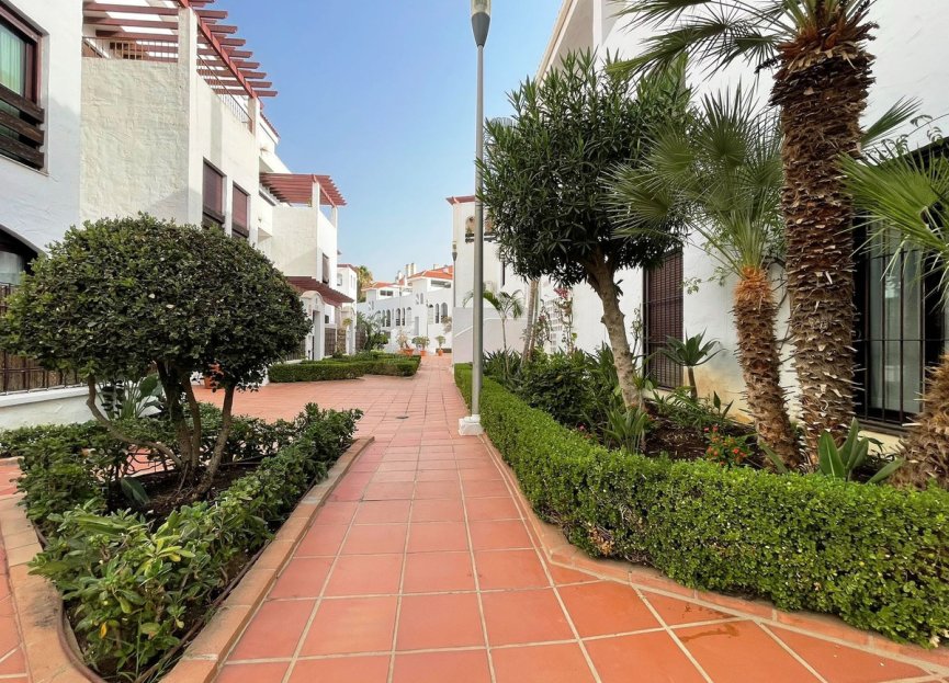 Reventa - Apartment - Middle Floor Apartment - Marbella - Nueva Andalucia
